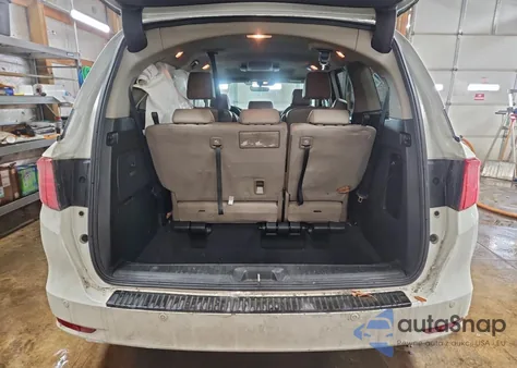 2018 Honda Odyssey Elite из США, поврежденный, VIN 5FNRL6H92JB089965